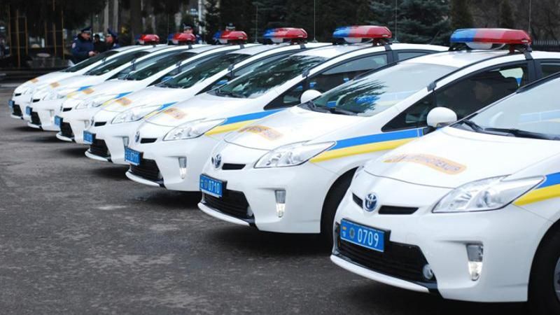 Нова поліція пересяде на гібридні японські автомобілі