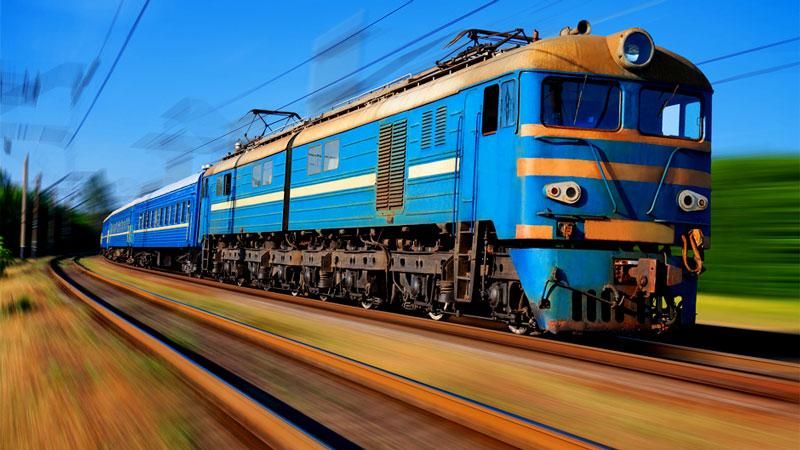 Поезд "Львов-Мариуполь" снова начал курсировать Поезд "Львов-Мариуполь" снова начал курсировать