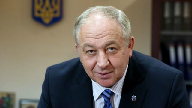 Кихтенко говорит, что еще не видел живого Яценюка Кихтенко говорит, что еще не видел живого Яценюка