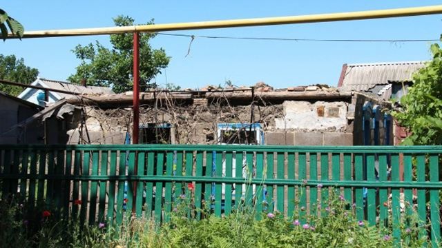 Ехо війни: під Мар'їнкою жінка підірвалась на розтяжці Ехо війни: під Мар'їнкою жінка підірвалась на розтяжці