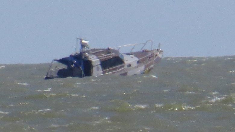 Катер возле Мариуполя подорвался на взрывчатке боевиков