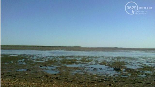 Непонятное явление: в Мариуполе море отошло от берега