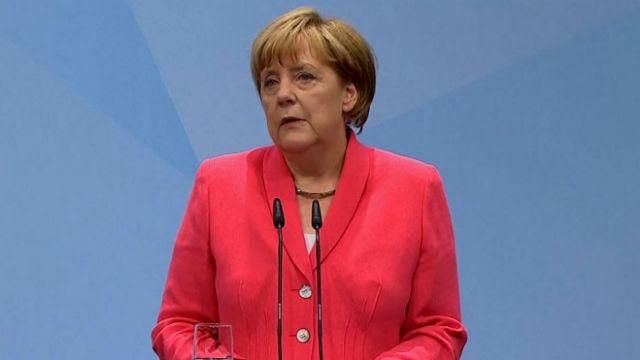 Меркель подчеркнула важность ужесточения санкций против России