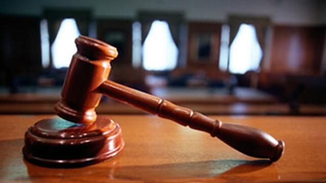 Француженку судять за аферу з "чарівним сиром" Француженку судять за аферу з "чарівним сиром"