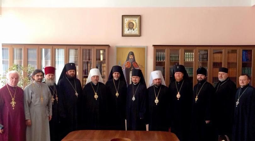 Две украинские православные церкви назвали дату объединения