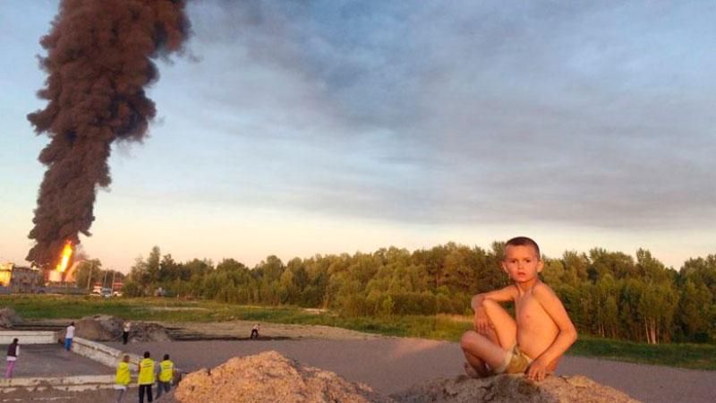 Пожар под Киевом разгорается с новой силой, — журналист Пожар под Киевом разгорается с новой силой, — журналист