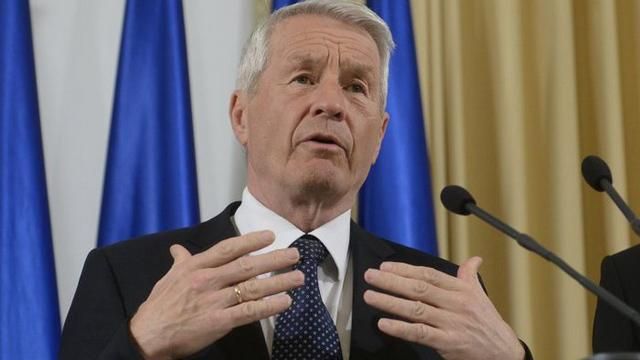 Украине разрешили нарушать некоторые права человека Украине разрешили нарушать некоторые права человека