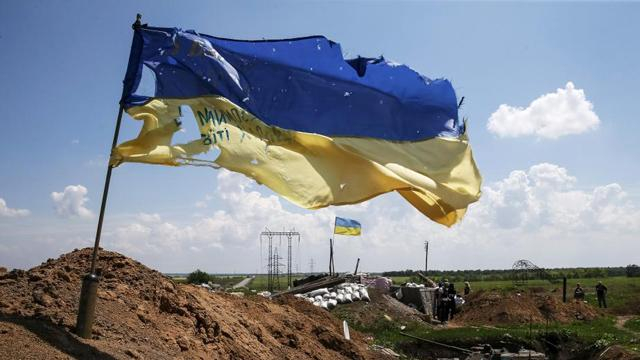 В Луганской области в перестрелках ранили военных