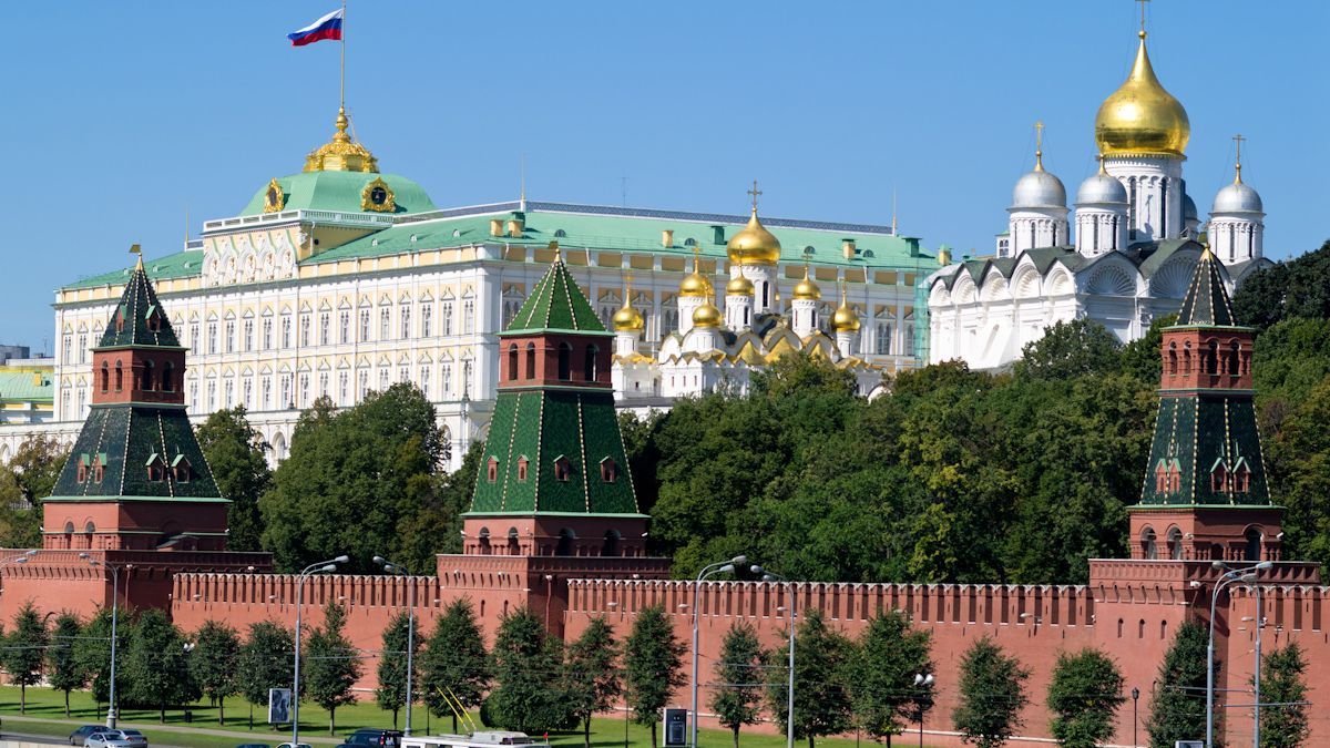 Порошенко нашел виновного в гуманитарной катастрофе на Донбассе Порошенко нашел виновного в гуманитарной катастрофе на Донбассе