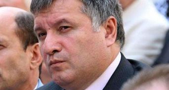ТОП-новини: Новий губернатор Донеччини, Порошенко в окопах, Аваков прозвітує про пожежу