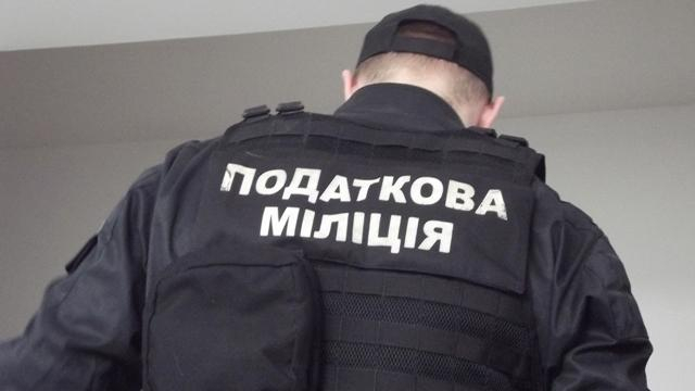 Налоговики "накрыли" конвертационный центр, который "помогал" предпринимателям