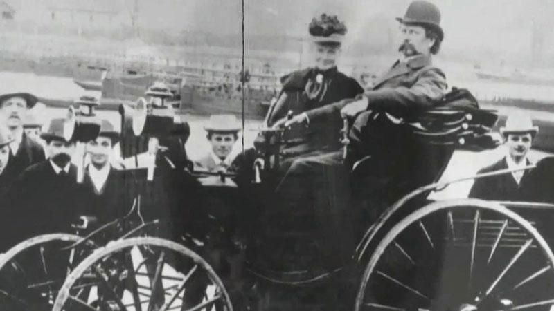 120 років тому у Франції встановили перший рекорд швидкості на авто
