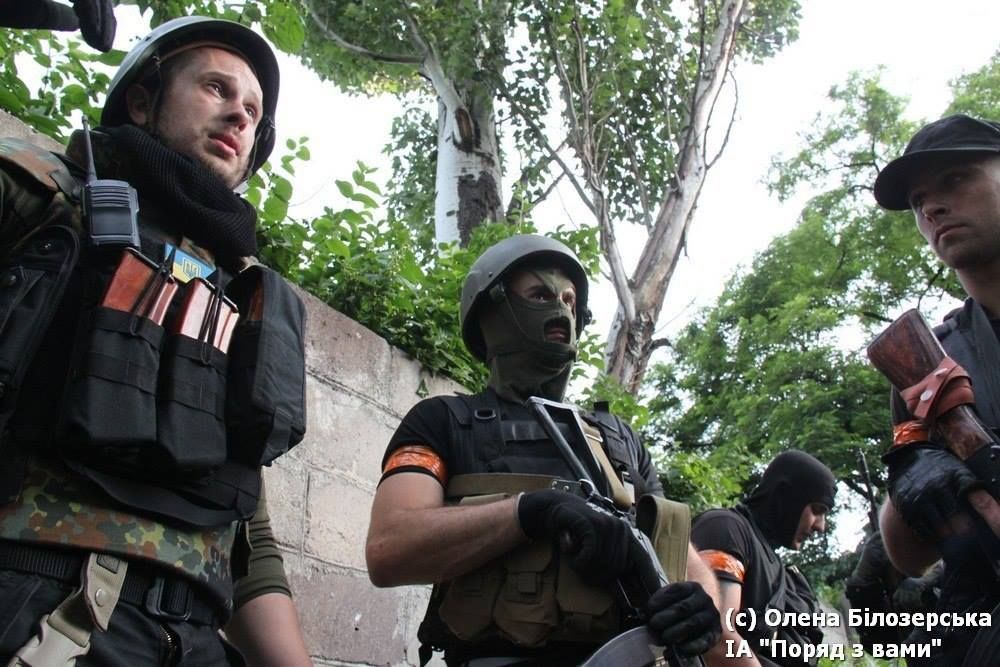 ТОП-новини. Різанина у Харкові, долари – валюта "ДНР", річниця звільнення Маріуполя ТОП-новини. Різанина у Харкові, долари – валюта "ДНР", річниця звільнення Маріуполя