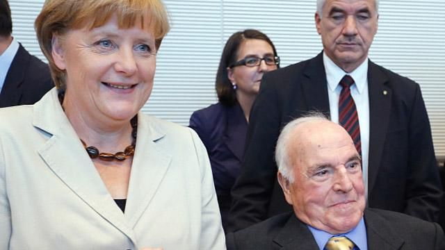 Путин писал письма экс-канцлеру Германии, чтобы тот заступился за него Путин писал письма экс-канцлеру Германии, чтобы тот заступился за него