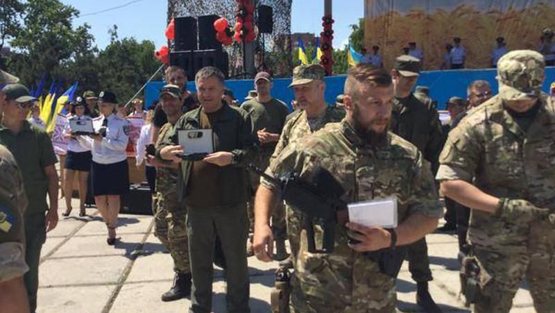 Маріупольці придумали, як позбутись площі Леніна Маріупольці придумали, як позбутись площі Леніна