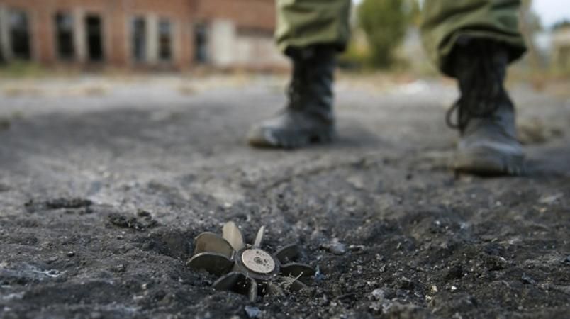 Терористи у цей момент обстрілюють Новотошківку. Під кулями — мирне населення
