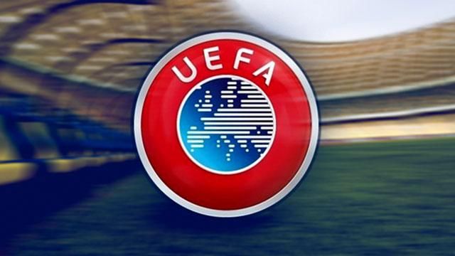 Как UEFA начал творить футбольную историю Как UEFA начал творить футбольную историю