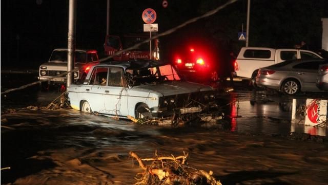 Страшна повінь у Тбілісі: кількість жертв збільшилася до 12 людей 