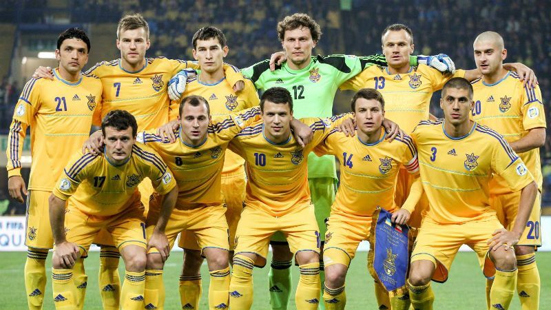 Вболівальники очікують від українських футболістів аж трійку голів