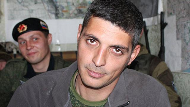 Боевики утверждают, что Гиви живой и пьет чай