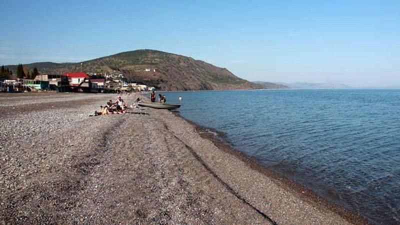 Крим-відлюдник: свіже відео з покинутих окупованих пляжів