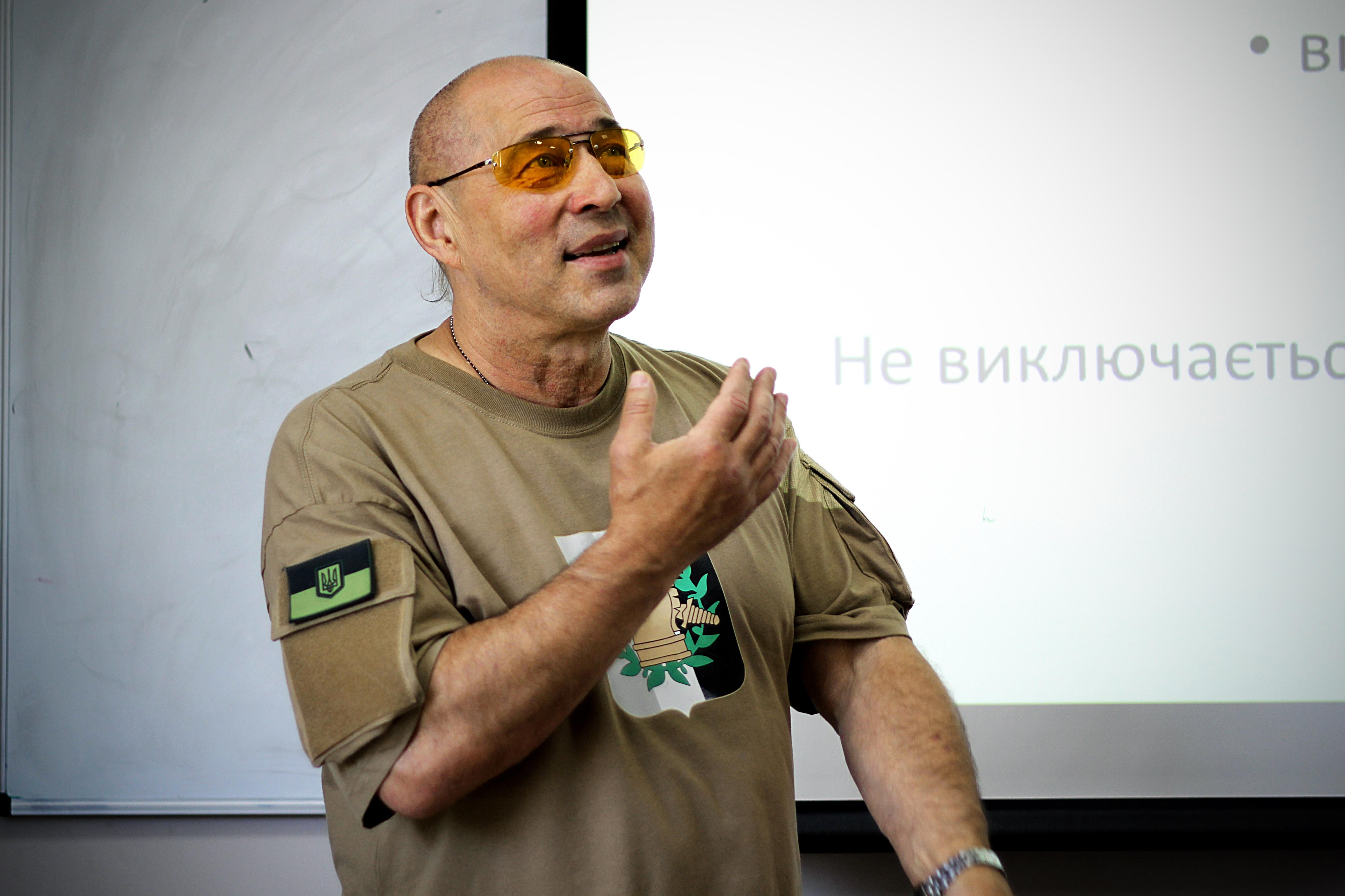 Війна красива тільки в Голлівуді, — Олег Покальчук Війна красива тільки в Голлівуді, — Олег Покальчук