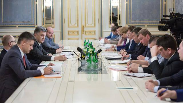 Порошенко рассказал, что нужно сделать для безвизового режима с ЕС