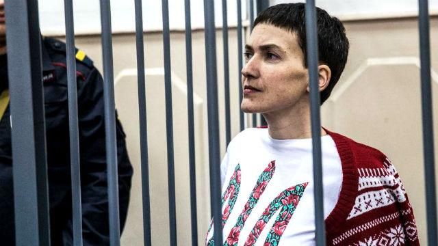 Год назад нагло похитили украинскую героиню Савченко