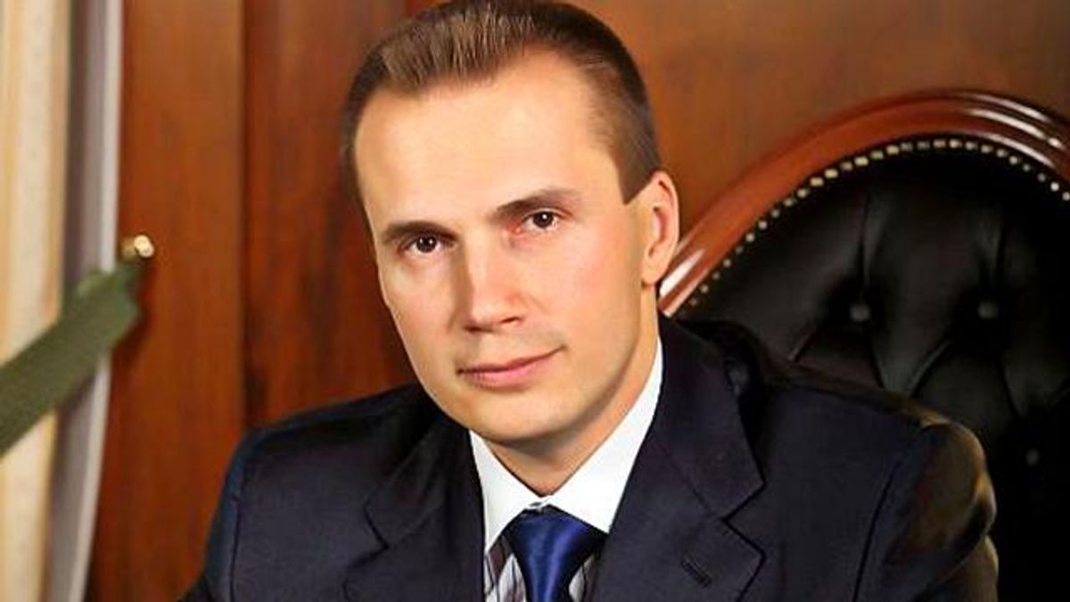 Син Януковича вірить, що Євросоюз зніме з нього санкції Син Януковича вірить, що Євросоюз зніме з нього санкції
