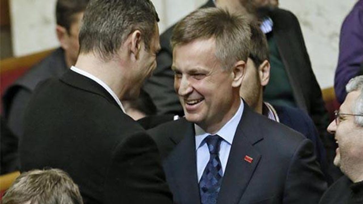 Наливайченко отказался от новой должности и уходит в политику, — Луценко Наливайченко отказался от новой должности и уходит в политику, — Луценко