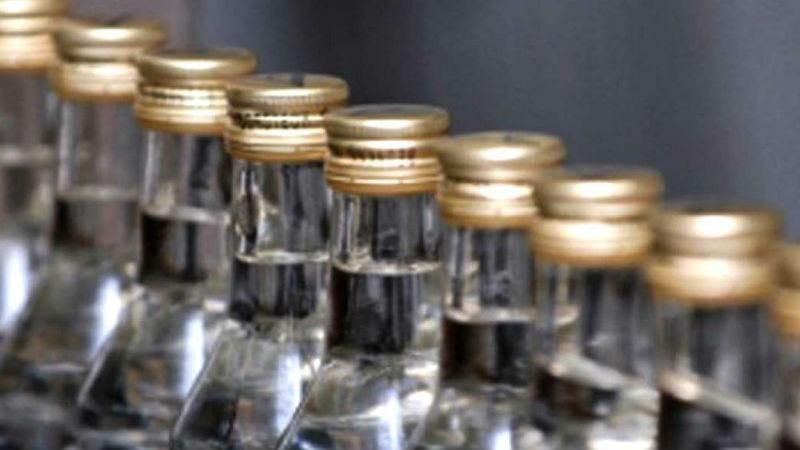 Фискальная служба обыскивает главный офис "Укрспирта" Фискальная служба обыскивает главный офис "Укрспирта"