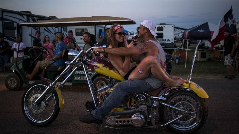 Впечатляющие фото с байк-ралли "Республика Техас" Впечатляющие фото с байк-ралли "Республика Техас"