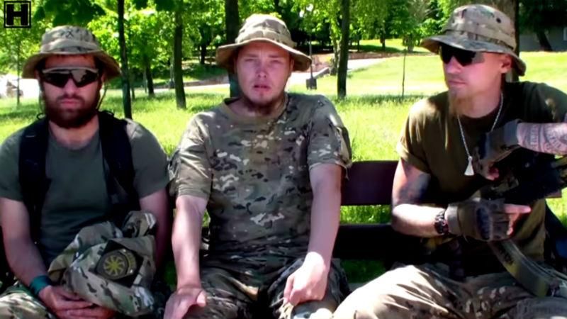 Боевик предлагает насильно мобилизовать и отправлять новобранцев "на мясо" Боевик предлагает насильно мобилизовать и отправлять новобранцев "на мясо"