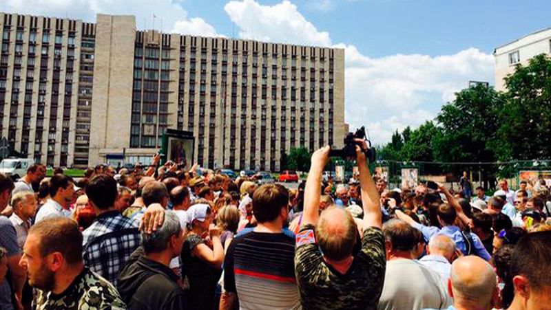 В Донецке снова протестовали против Захарченко
