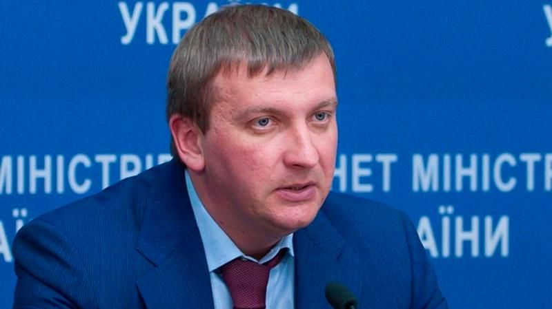 Венеціанська комісія підтвердила право України очиститися від режиму Януковича, — Петренко Венеціанська комісія підтвердила право України очиститися від режиму Януковича, — Петренко