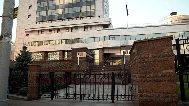 Обшук в Апеляційному суді триває другу добу Обшук в Апеляційному суді триває другу добу