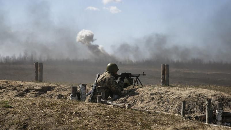 Сили АТО відбили атаки диверсійних груп під Маріуполем Сили АТО відбили атаки диверсійних груп під Маріуполем