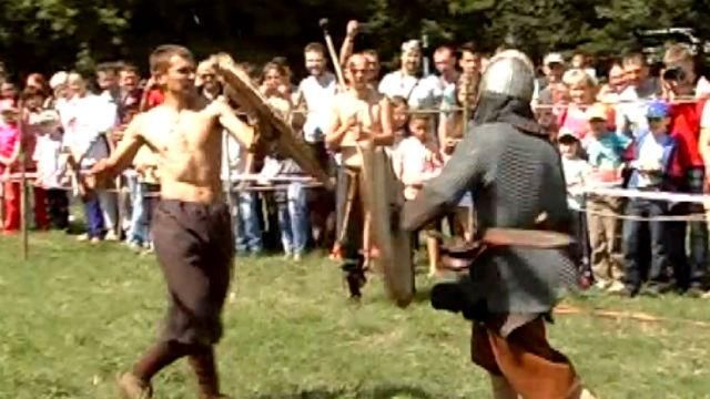 В Черновцах викинги праздновали солнцестояние