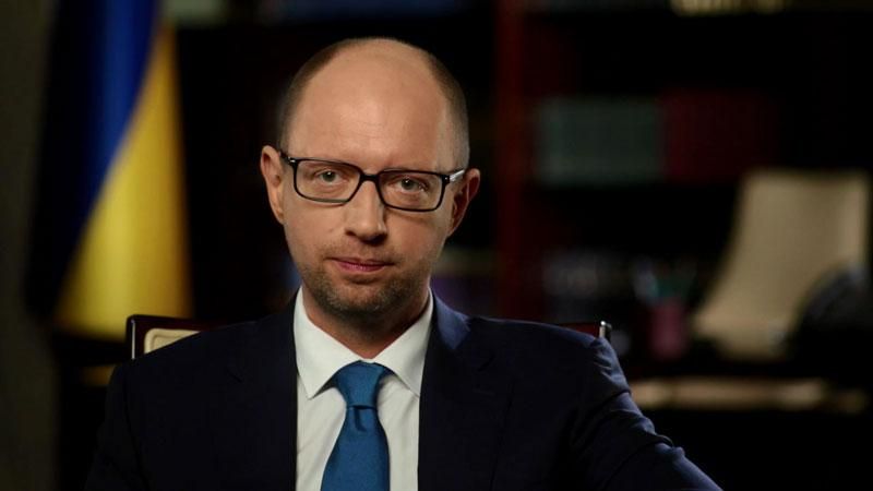 Яценюк каждую неделю будет обращаться к украинцам Яценюк каждую неделю будет обращаться к украинцам