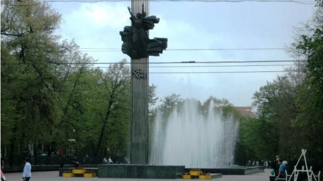 В окупованому Луганську бойовики економлять на фонтанах В окупованому Луганську бойовики економлять на фонтанах