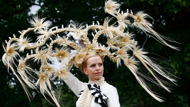 Найепатажніші капелюшки: важко уявити, що це можна вдягнути на голову Найепатажніші капелюшки: важко уявити, що це можна вдягнути на голову