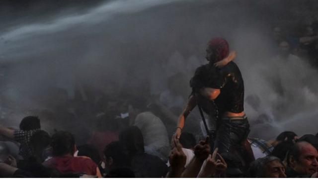 На акції протесту у Вірменії затримали журналістів На акції протесту у Вірменії затримали журналістів