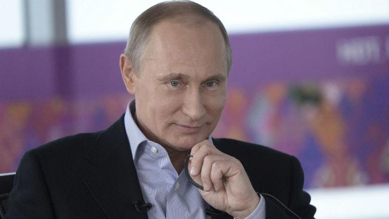 Стадия обожания. Рейтинг Путина достиг рекордного максимума