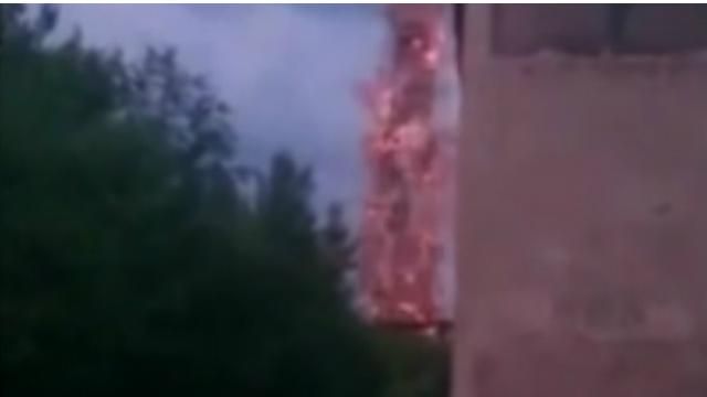 Боевики ради развлечения взорвали часть завода Боевики ради развлечения взорвали часть завода