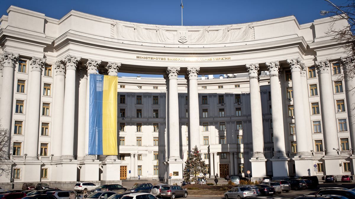 У МЗС назвали нову дату запровадження безвізового режиму У МЗС назвали нову дату запровадження безвізового режиму