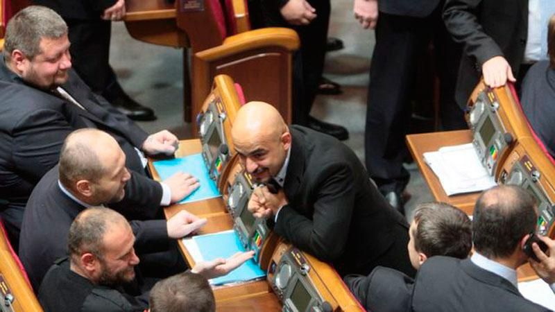 Найєм пояснив, чому прогулює Раду Найєм пояснив, чому прогулює Раду