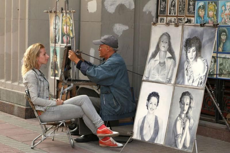 У Росії поліція затримує через мистецтво У Росії поліція затримує через мистецтво