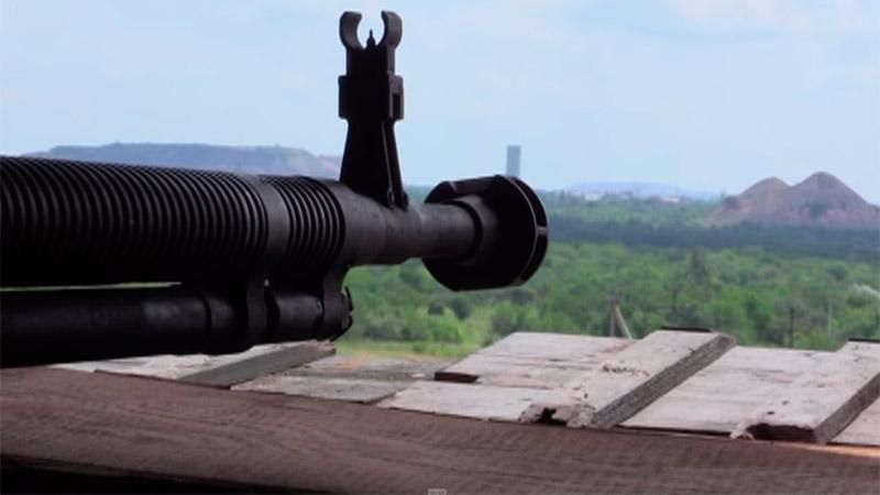 Террористы пытаются захватить украинский "Цветочек" возле Горловки Террористы пытаются захватить украинский "Цветочек" возле Горловки