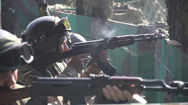 У Порошенко обнародовали потери украинских войск за минувшие сутки