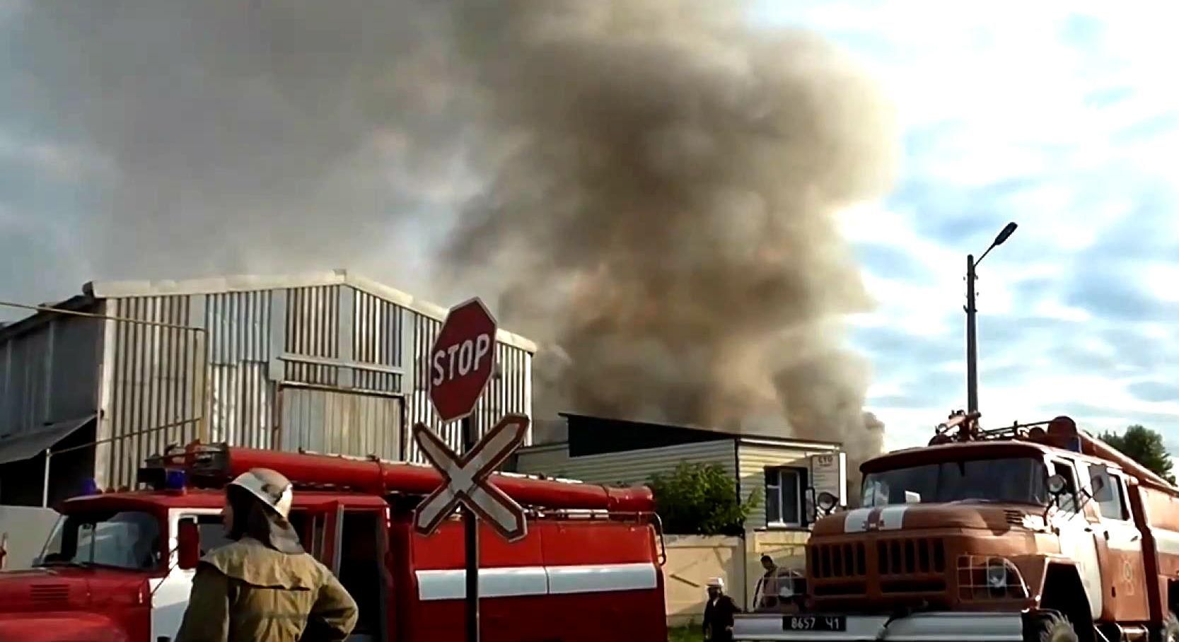 Пожар в Харькове на СТО: есть пострадавшие